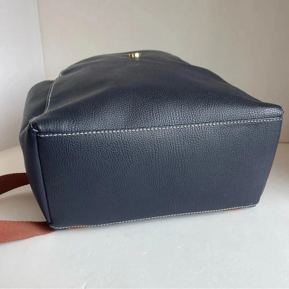 Tommy Hilfiger Beth II Flap Backpack Saffiano PVC Tan / Navy blue  One Size - Picture 9 of 15